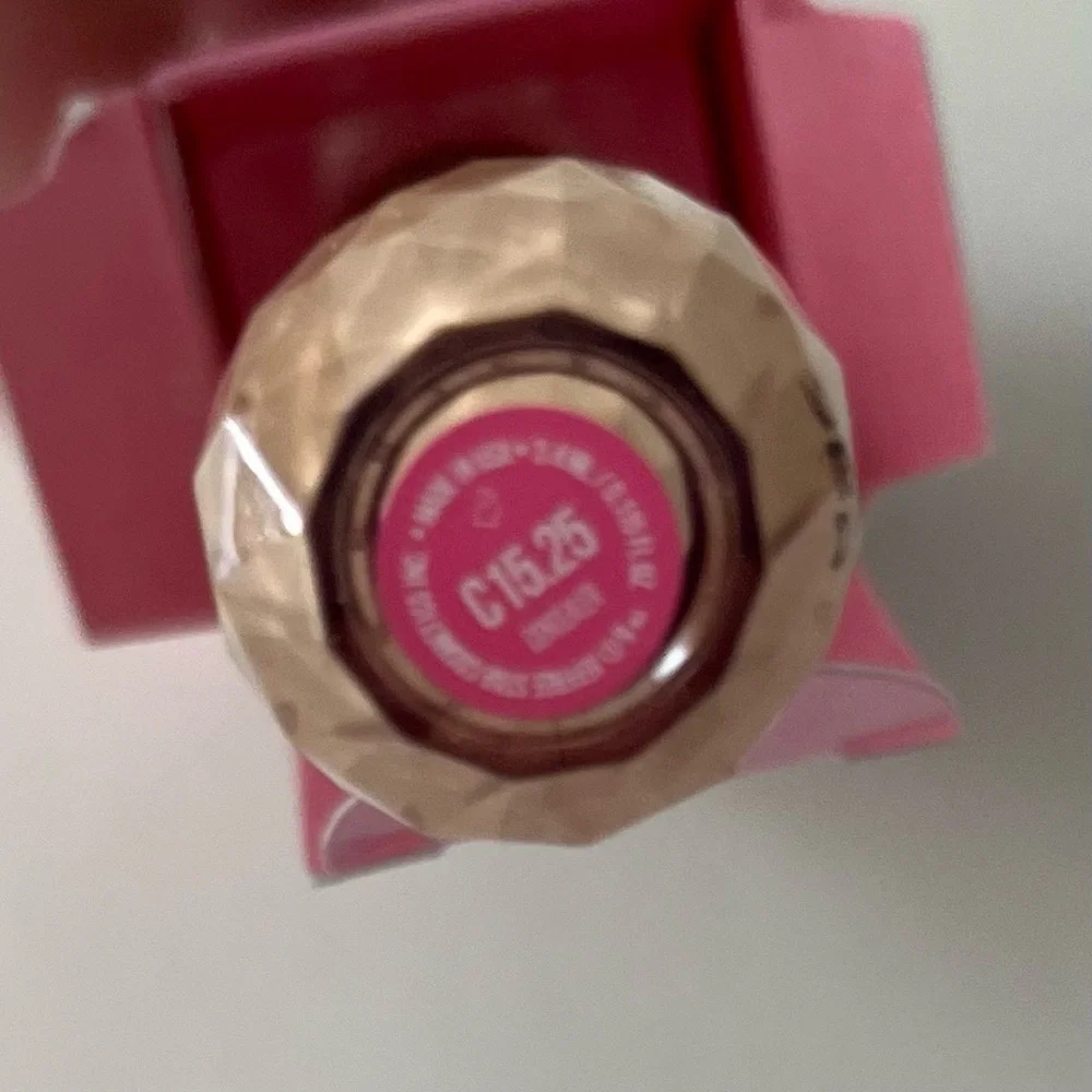 Jeffree Star Magic Star Concealer C15.25